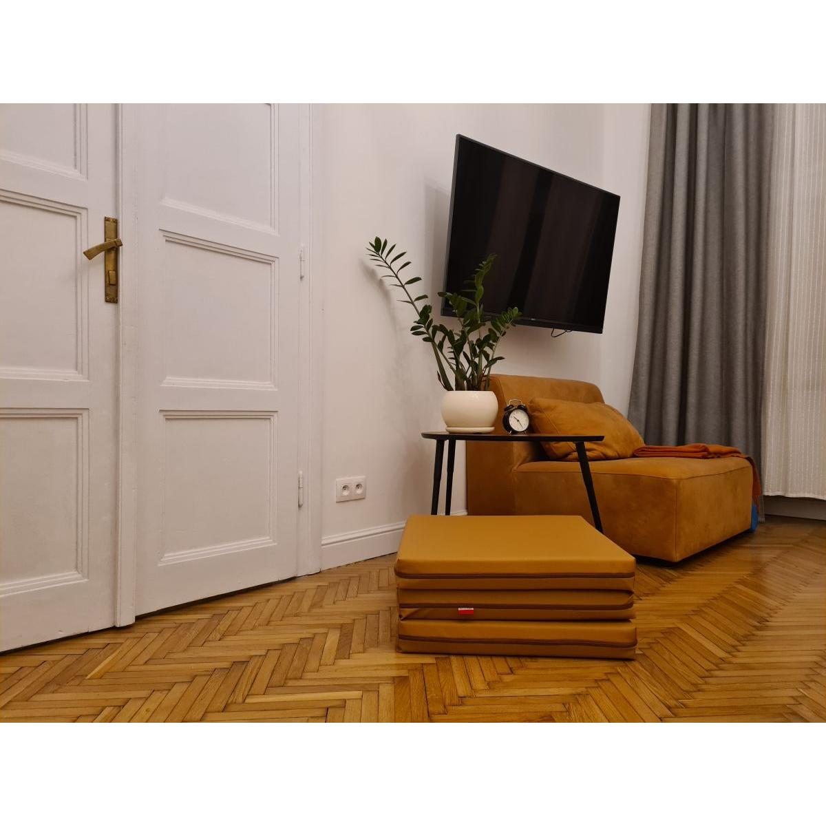 SKLÁDACÍ GYMNASTICKÁ MATRACE HNĚDÁ 180CM BENCHK