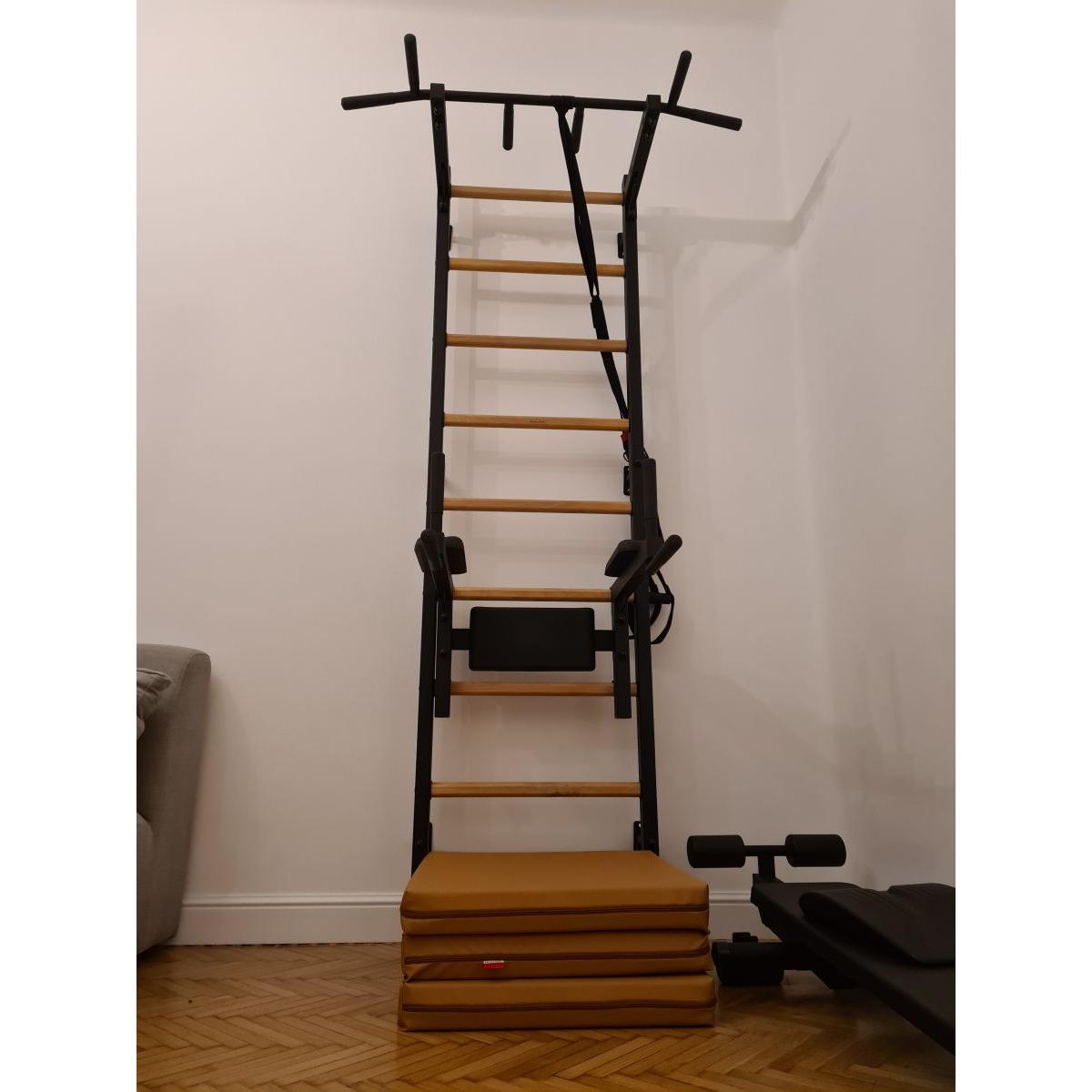 SKLÁDACÍ GYMNASTICKÁ MATRACE HNĚDÁ 180CM BENCHK