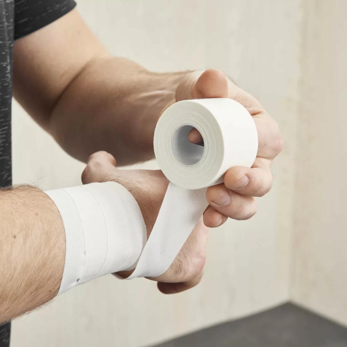 SPORTOVNÍ KINEZIOLOGICKÁ PÁSKA  7,3Mx3,8CM DUNLOP MODRÁ